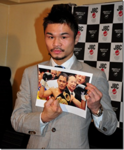 Kono to face Denkaosen for vacant WBA 115lb belt