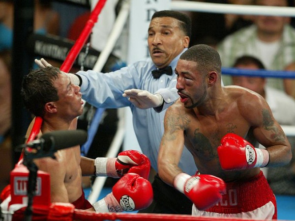 “There’s not a day goes by that I don’t think about that fight between Diego Corrales and Jose Luis Castillo.” (Photo: AP)