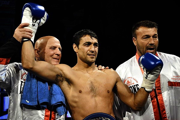 Second-ranked by the WBA, Di Rocco fights out of his native Italy. The upcoming bout marks his first shot at a world title. (Photo: boxnet.it)