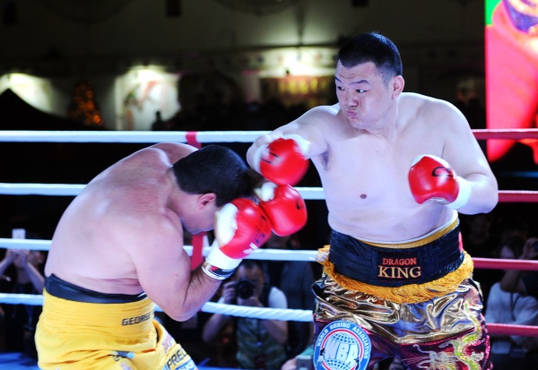Zhang JungLong WBA Oceania Heavyweight Champ